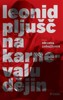 NA KARNEVALU DĚJIN